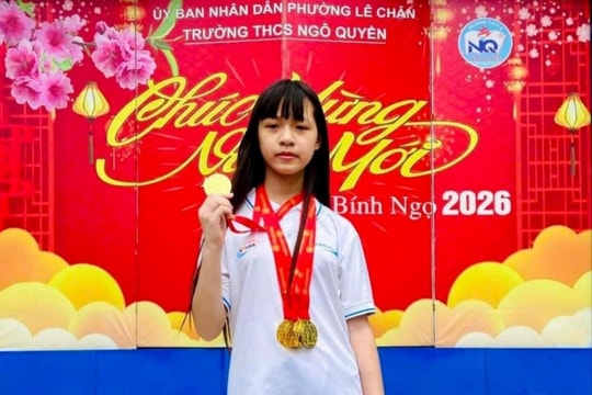Nữ sinh lớp 7 Hải Phòng 'bội thu' 8 huy chương cờ vây quốc gia
