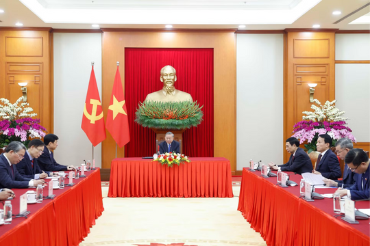 Tổng Bí thư, Chủ tịch nước Tô Lâm điện đàm với Thủ tướng Nhật Bản Takaichi Sanae