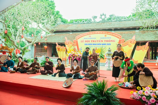 Đánh thức 'mỏ vàng' di sản văn hoá phi vật thể