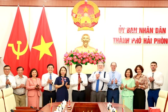 Strengthening cooperation between Hai Phong and partners from Russian Federation