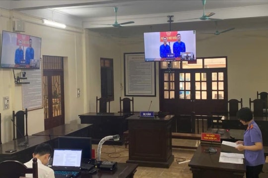Rủ nhau mua ma tuý về dùng, 2 thanh niên đi tù