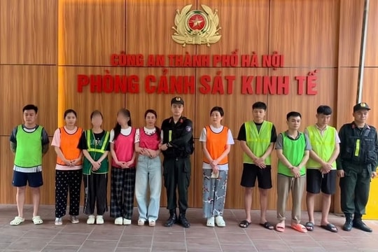 Khởi tố 9 bị can thu thập trái phép thông tin cá nhân để mở tài khoản ngân hàng
