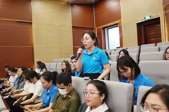 Đối thoại - nâng cao phúc lợi cho người lao động
