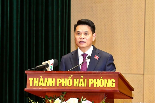 Thực hiện tốt nhất vai trò, trách nhiệm của người đại biểu dân cử(*)