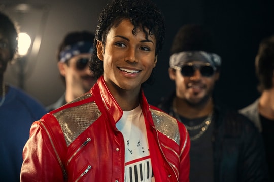 Phim về 'ông hoàng nhạc pop' Michael Jackson gây sốt trước giờ ra mắt