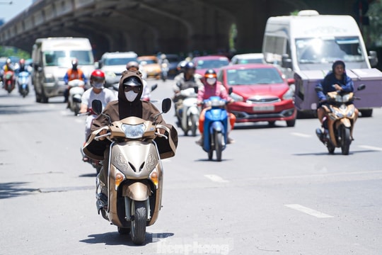 Bắc Bộ nắng nóng về sáng, chiều tối có mưa