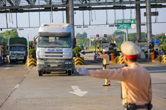 Một số điều cần biết về hợp đồng vận tải