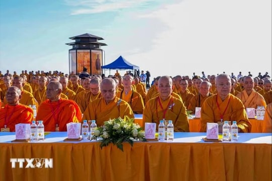 Xây dựng khung pháp lý cho hoạt động tín ngưỡng trên không gian mạng