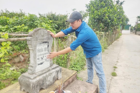 Thanh âm vọng về từ lịch sử