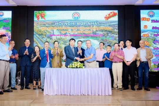 Hội đồng hương Hải Phòng tại thành phố Hồ Chí Minh góp sức xây dựng hai quê mạnh giàu