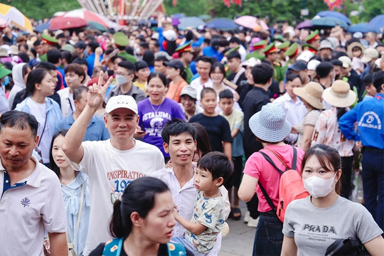 Phú Thọ đón gần 6,5 triệu lượt khách dịp Giỗ tổ Hùng Vương 2026​