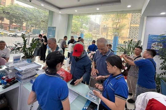VinaPhone và Viettel hỗ trợ xác thực thuê bao xuyên lễ