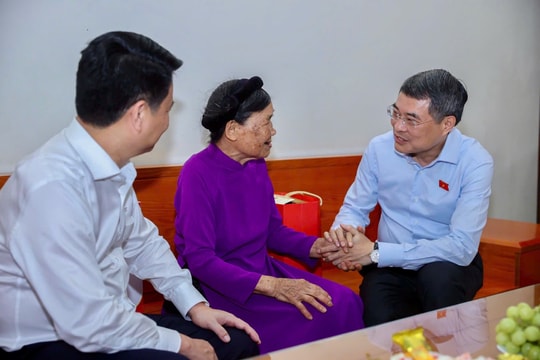 39 Bà mẹ Việt Nam anh hùng ở Hải Phòng được nhận quà của Thủ tướng Chính phủ