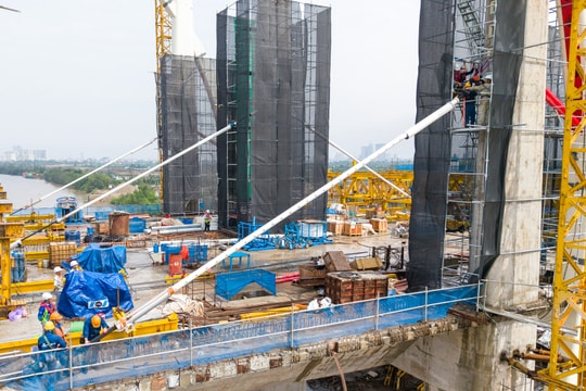 Thi công 3 ca 4 kíp, tăng tốc dự án đường Vành đai 2