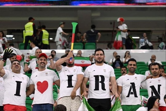 Chủ tịch FIFA tái khẳng định đội tuyển Iran tham gia World Cup 2026