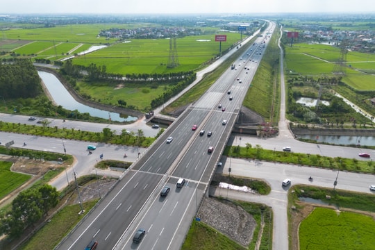 Giao thông thành phố thông suốt ngày cuối kỳ nghỉ lễ