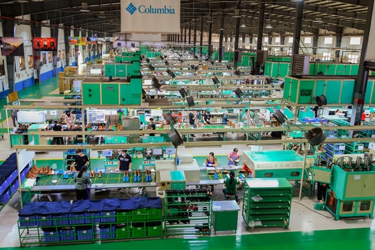 Vietnam’s economy strengthens internal capacity to achieve double-digit growth
