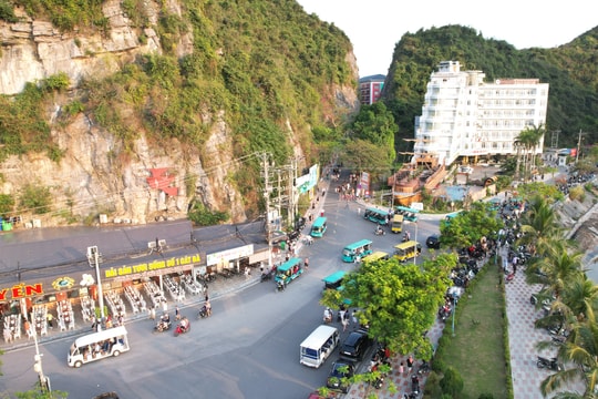 Quy định thời gian hoạt động xe điện du lịch tại Cát Bà