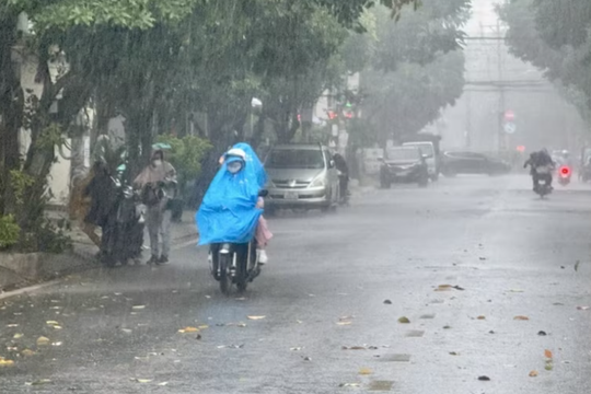 Bắc Bộ đón không khí lạnh, mưa dông trên diện rộng