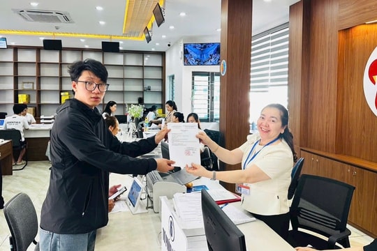 Phường Thủy Nguyên giải quyết gần 500 hồ sơ hành chính trong ngày