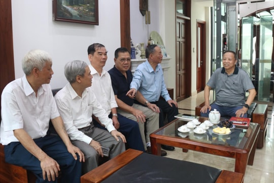 Hội Đồng hương Hải Phòng tại Lào Cai tri ân các thế hệ lãnh đạo thành phố