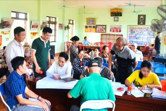 Doanh nghiệp thuê 2,4 ha ruộng bỏ hoang ở Kiến Hải để trồng ớt thương phẩm