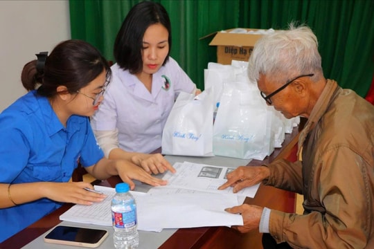 Đề xuất tăng mức chuẩn trợ cấp ưu đãi người có công thêm 8%