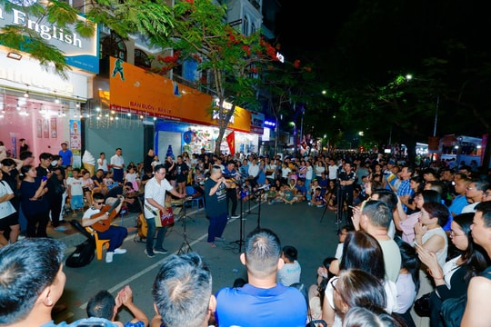 Nghệ thuật 'xuống phố' Hải Phòng