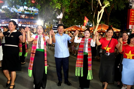 Sắc màu Tây Bắc hòa cùng nhịp điệu trẻ tại Hải Phòng