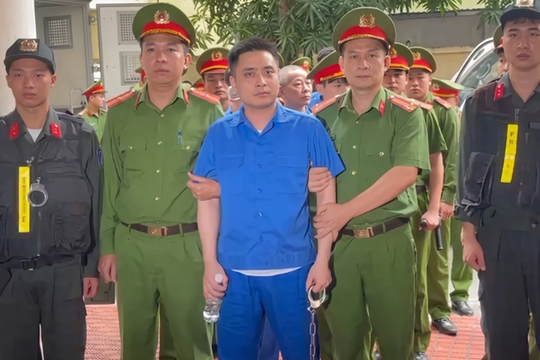 Xét xử 'trùm' ma túy nổ súng chống trả công an