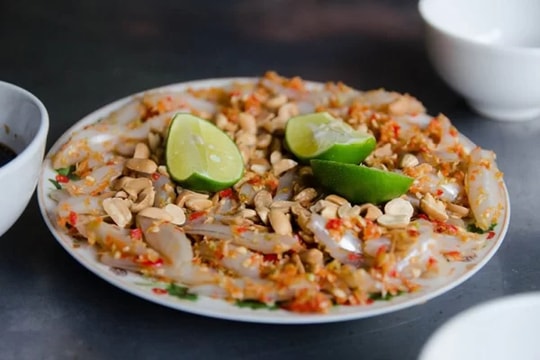 Gỏi cá mai đậm vị Hải Phòng