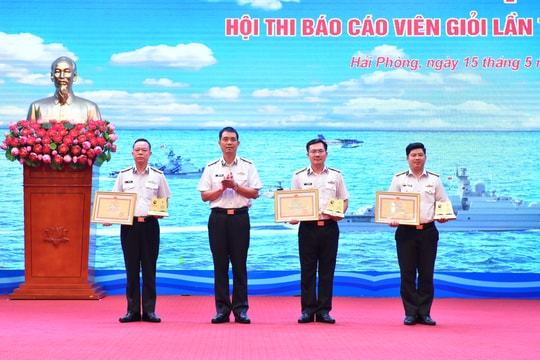 Quân chủng Hải quân tổ chức thi báo cáo viên giỏi