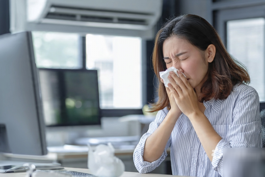 Điều hòa biến thành ổ bệnh, bác sĩ mách cách tránh bẫy trong mùa hè nóng nực