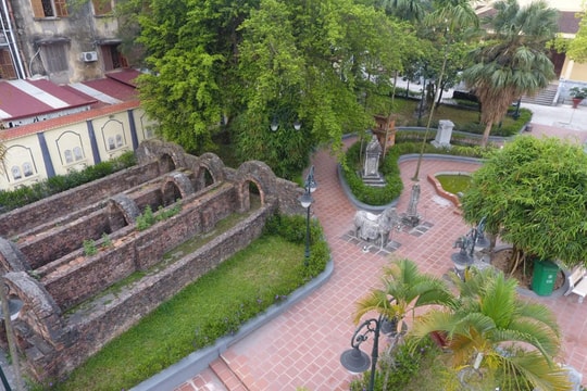 'Cánh cửa thời gian' ở phường Thành Đông
