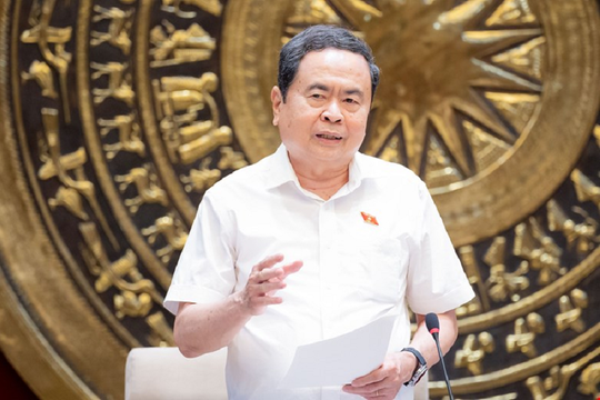 Không để cán bộ làm việc theo thói quen cũ trong nhiệm kỳ có yêu cầu mới