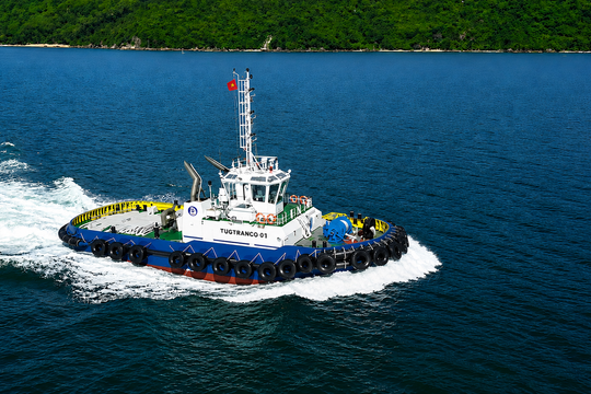 Hai Phong Port operates 5,000 HP Azimuth tugboat for the first time