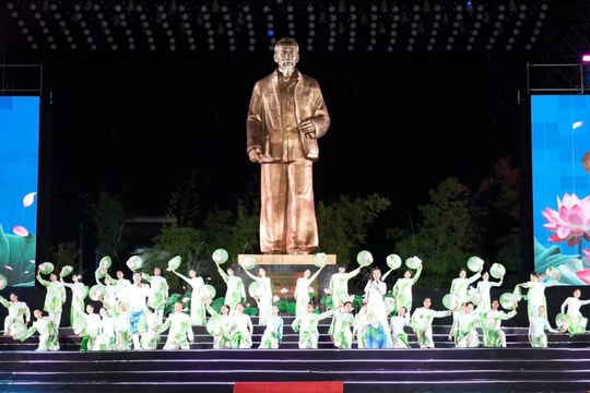 Khai mạc Lễ hội Làng Sen năm 2026 trên quê hương Chủ tịch Hồ Chí Minh