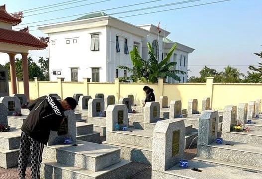 Công an cơ sở đồng hành cảm hóa thanh, thiếu niên hư