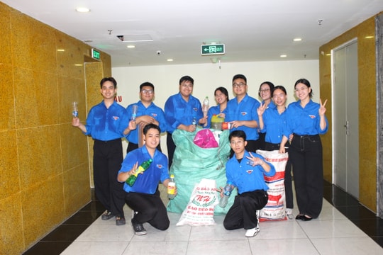 Hành trình 14 năm 'tình thân ve chai' của sinh viên Y dược Hải Phòng