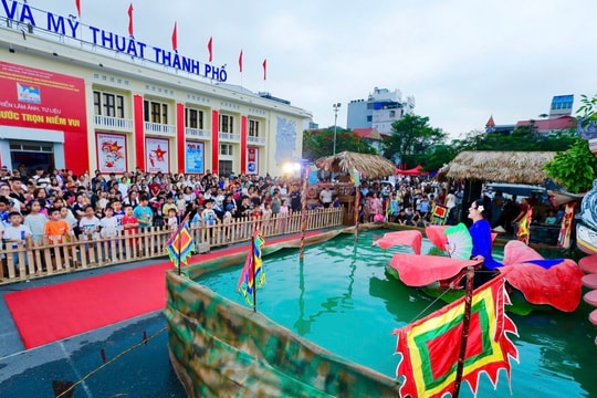 Folk culture seen as ‘gold mine’ for Vietnam’s cultural industries