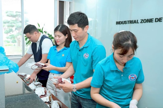 Khi học và làm theo Bác đi vào đời sống người lao động