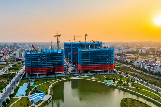 Xây nhà để giữ chân người lao động