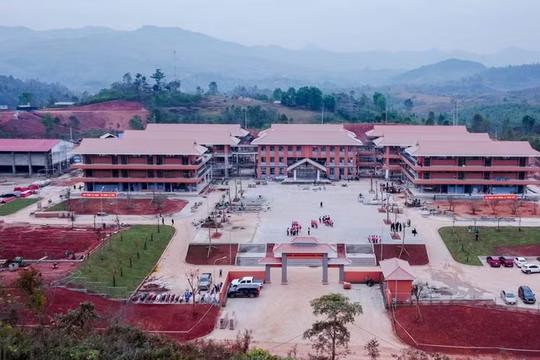 Quyết liệt hoàn thành 100 trường nội trú vùng biên trước năm học mới​