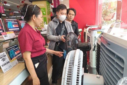 'Nóng' thị trường thiết bị làm mát