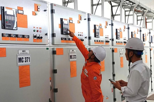 Lần đầu tiêu thụ hơn 400 triệu kWh điện trong một ngày