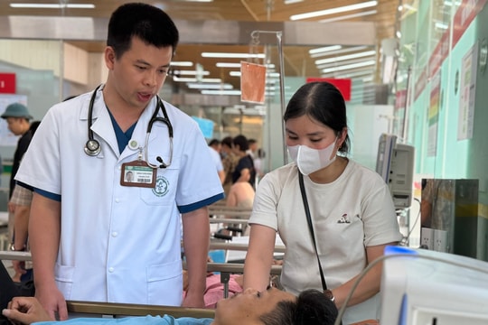 Nắng nóng trên 40 độ C, nhiều người trẻ nhập viện do suy thận, sốc nhiệt