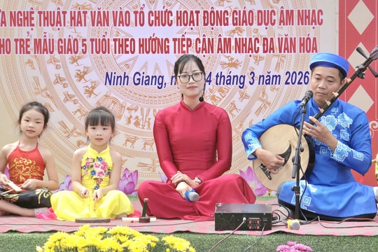 Ninh Giang lan tỏa nghệ thuật hát văn trong học đường