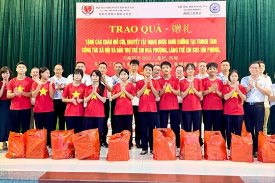 Chăm lo trẻ em hoàn cảnh đặc biệt