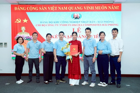 Tạo nguồn đảng viên từ lực lượng lao động trẻ