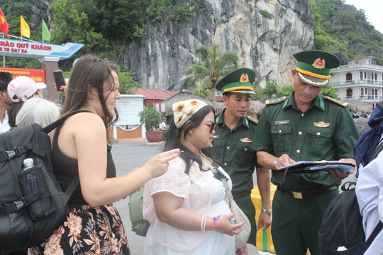 Bảo đảm an ninh, an toàn trong mùa du lịch